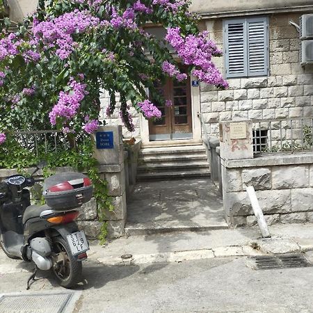 Bugenvilija Apartment Split Extérieur photo