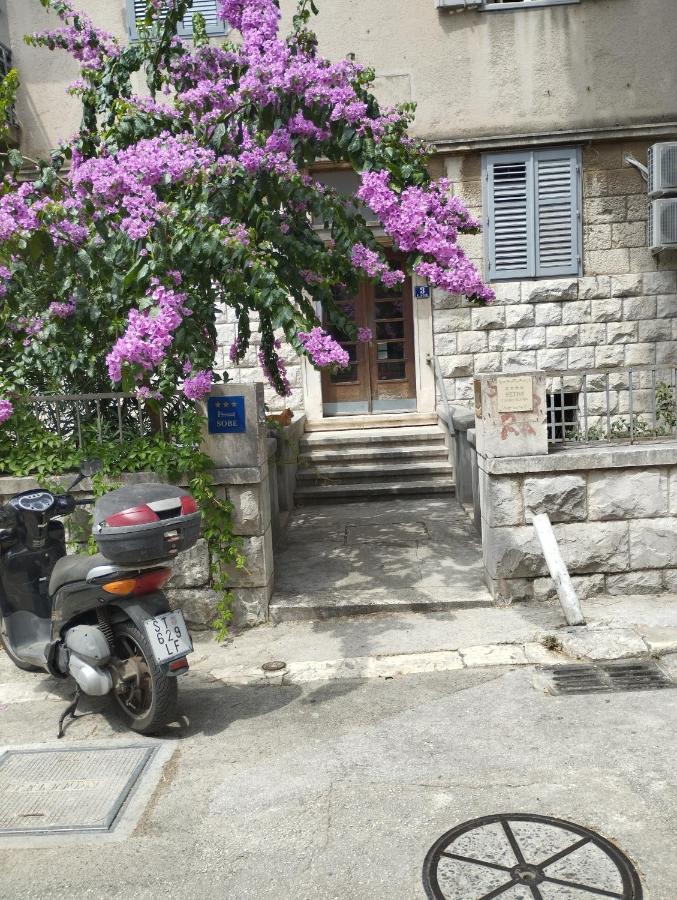 Bugenvilija Apartment Split Extérieur photo