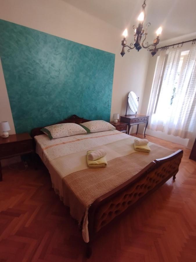 Bugenvilija Apartment Split Extérieur photo